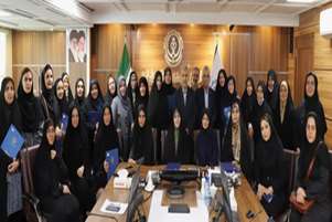نشست بانوان هیات علمی و دانشجو با ریاست محترم دانشگاه به مناسبت روز زن